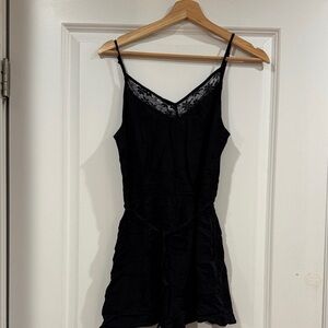 Size 8 | H&M | Black Lace Trim Romper